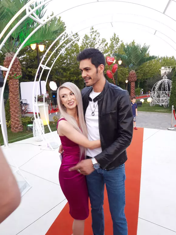 cine-isi-doreste-divortul-dintre-burcea-si-balan.-andreea-da-cartile-pe-fata