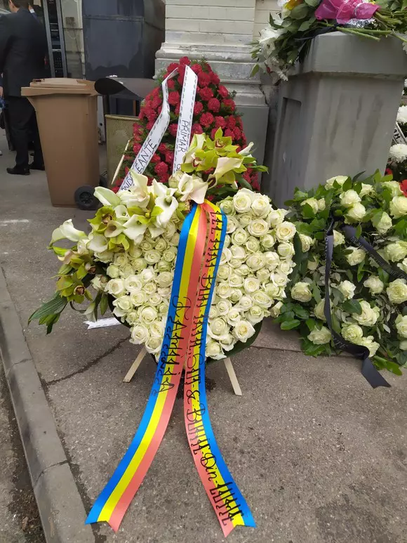 dichiseanu coroana de la familie foto Click.ro