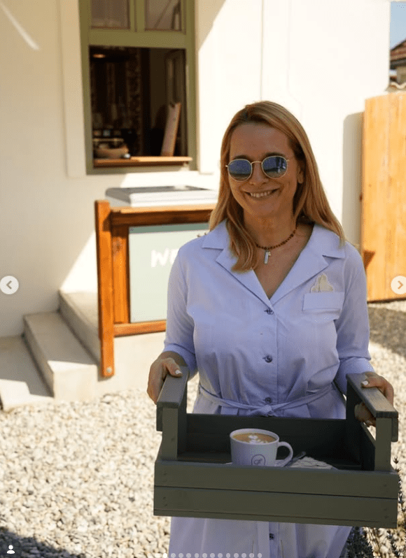 Andreea Esca la Caminul Cultural