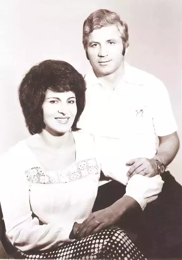 2irina-loghin-sot-ion-cernea