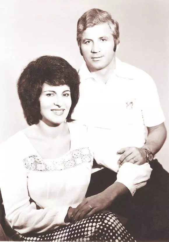 irina-loghin-a-devenit-bunica-2