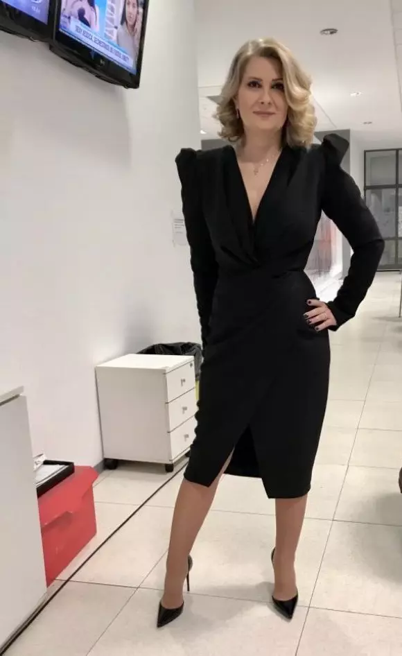 Alessandra Stoicescu revine în televiziune, după trei luni de când a născut