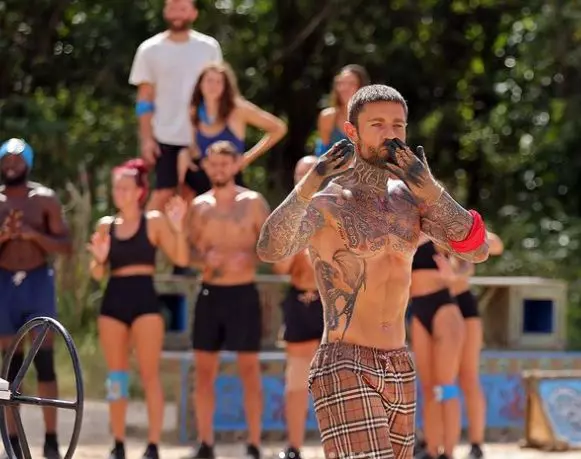 tj-miles-exil-crbl-5