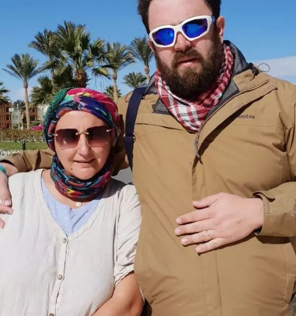 sot-dalida-las-fierbinti-3