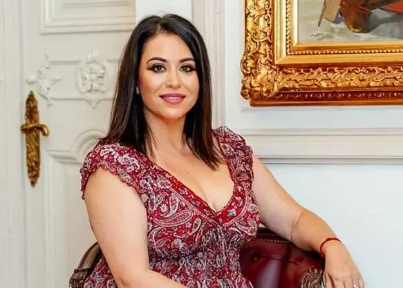 oana-roman-3-e1664348732800-1