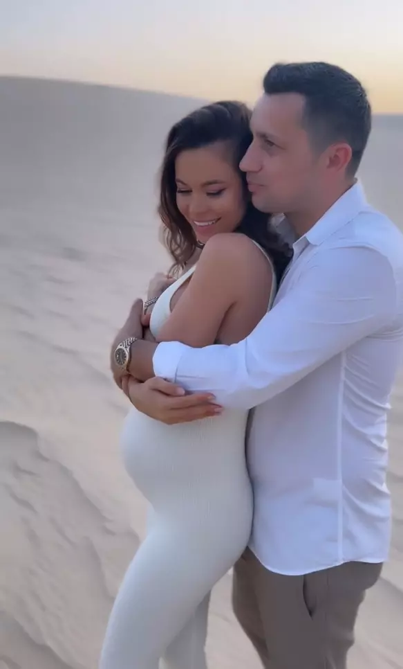 Flick și soția lui vor deveni părinți