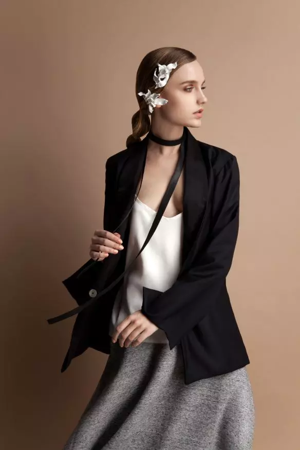 Top, 266 lei, Irina Marinescu, Molecule-F Concept
