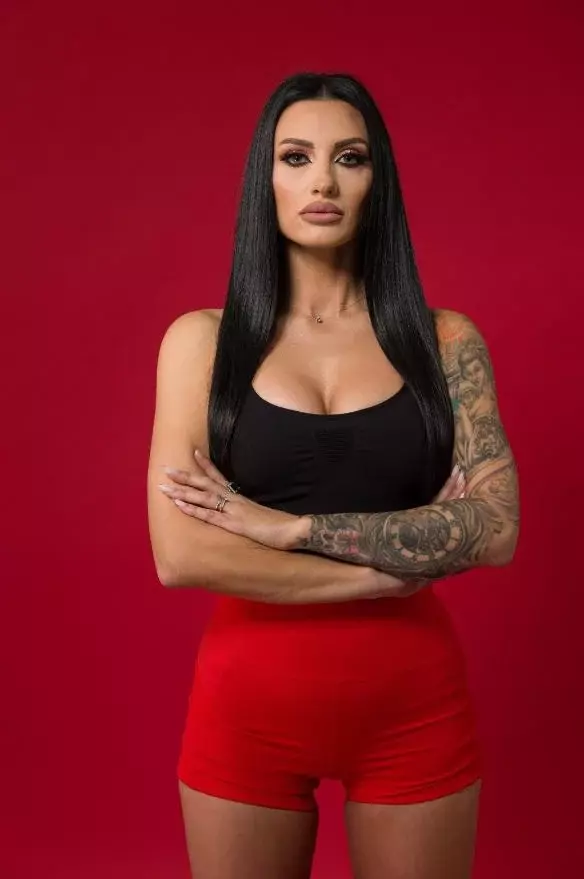 ana-porgras-survivor-all-stars