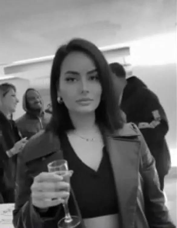 Cine-este-Tania-Alexandra.-L-a-cucerit-pe-Kanye-West-3