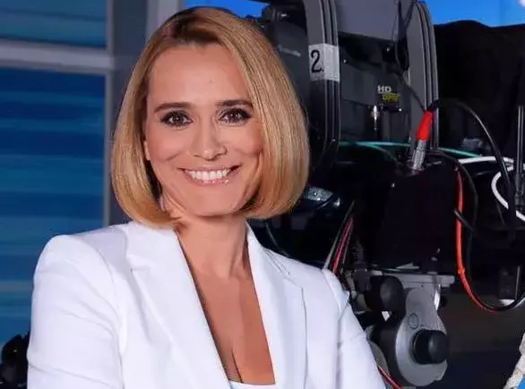 andreea-esca-la-tv-1