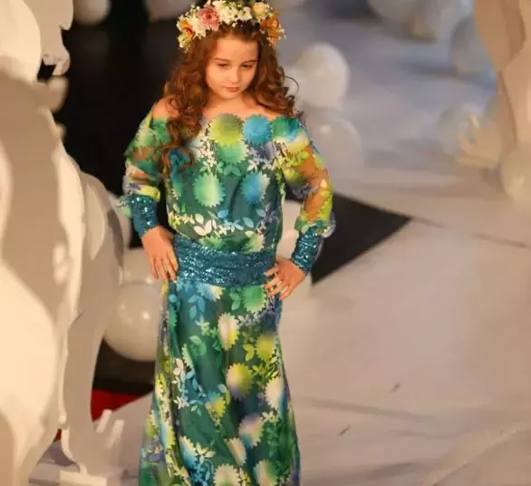 irina columbeanu in copilarie2