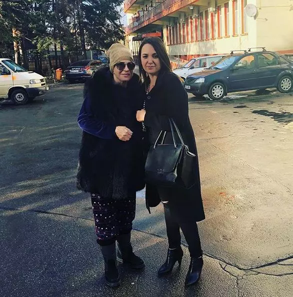 Ionela Prodan si Anca Prodan