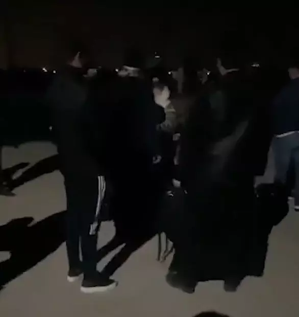 calistrat-loveste-femeie-2