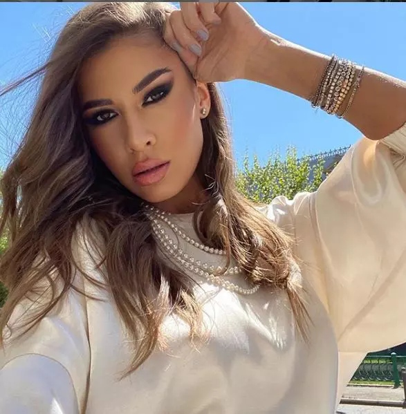 Cristina Mihaela Dorobanțu prezintă Puterea Dragostei