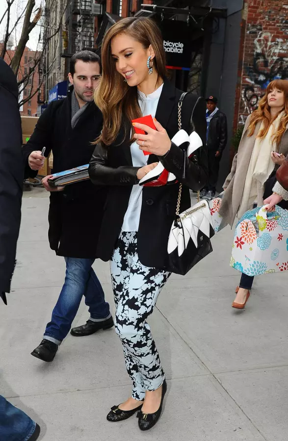 pantof-jessica-alba.jpg
