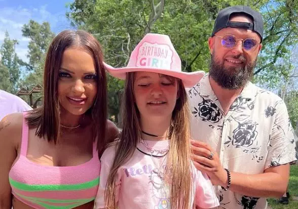 Andreea Antonescu, Sienna și Traian Spak
