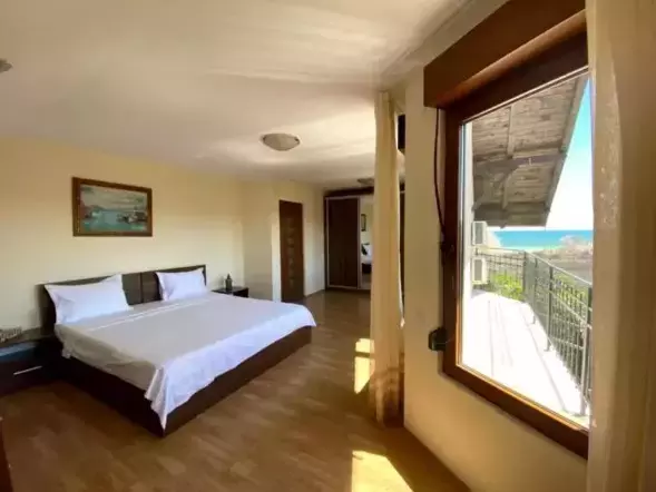 cum-arata-casa-lui-Alexandru-Arsinel-2-Mai-