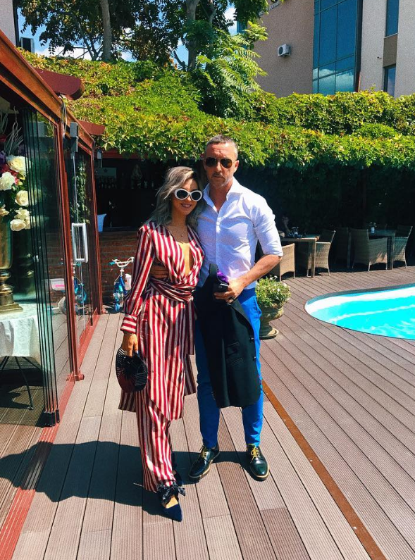 teodora-stoica-imagine-de-mii-de-like-uri-pe-instagram-cum-a-fost-surprinsa-fiica-lui-meme-stoica-pe-strada