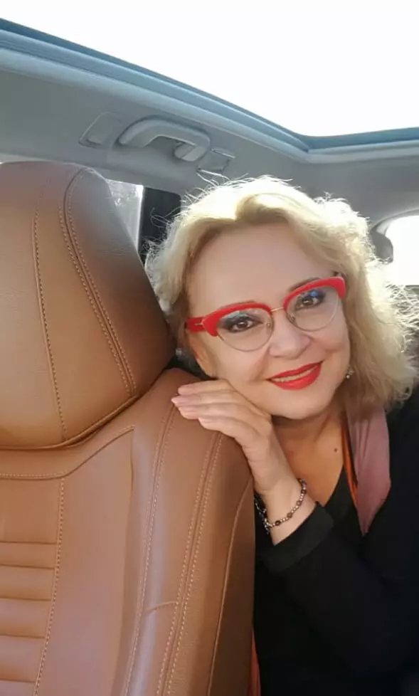 mihaela-tatu-897