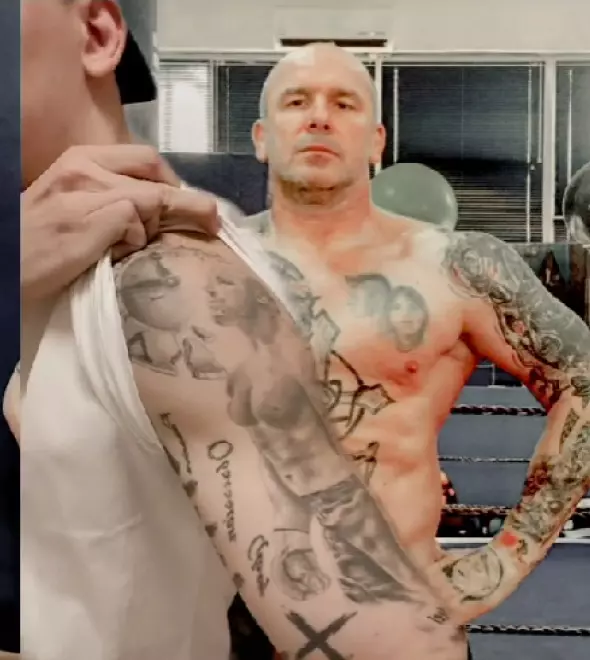 ZjE0MTU0OGRlODMzYzA1NTFmM2Y3NmU2MjhiZDQ.thumb_