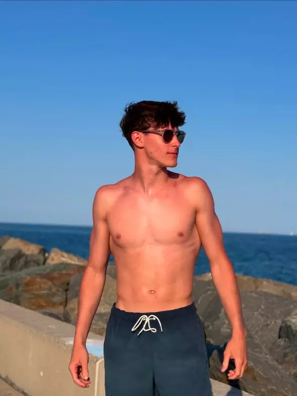 aGFzaD04NzlkOTQ3YmMyZDhlNjI1ZmUwOTgwYThiYzc3YjNjMA==.thumb
