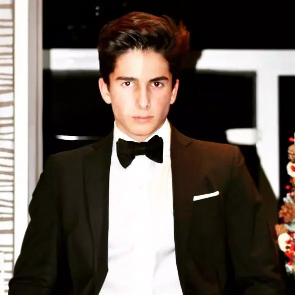 Ayan Schwartzenberg
