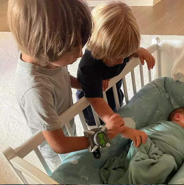 Adela-Popescu-bona-Republica-Dominicana-