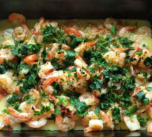 Adela Popescu - Atat am avut de zis! 😋 #chefradu #acasa @raduvalcan