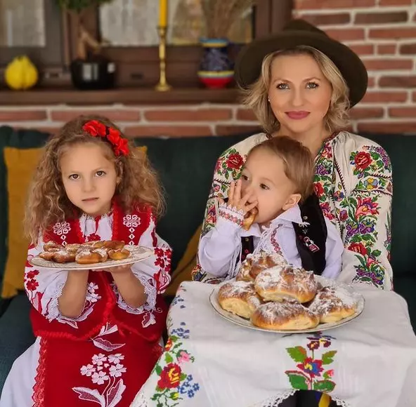 Mirela-Vaida-fara-machiaj1