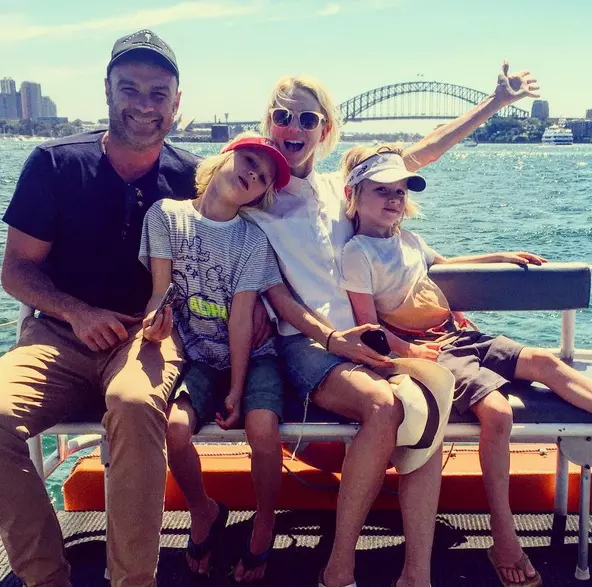 Naomi Watts si Liev Schreiber alaturi de cei 2 copii