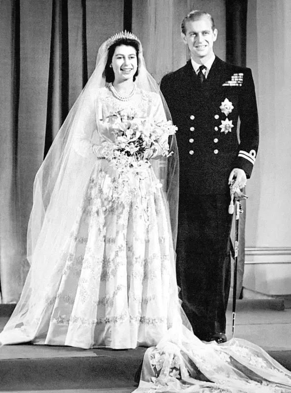 1947 regina la nunta ei