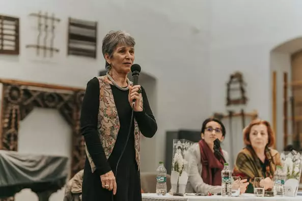 Doina Jela8