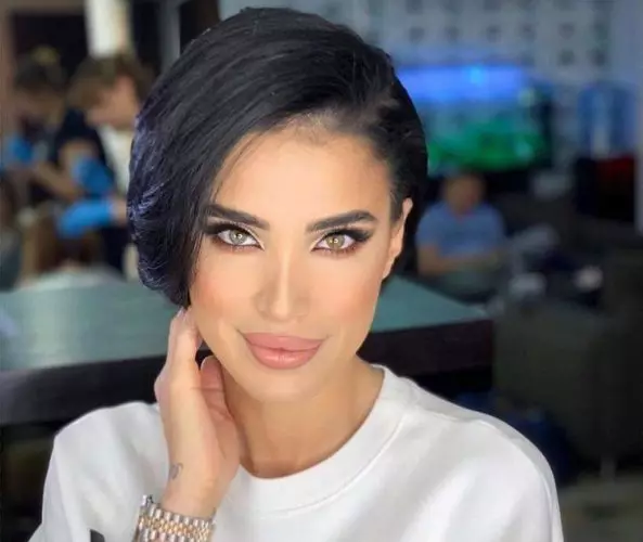 adelina-pestritu-e1585810160457