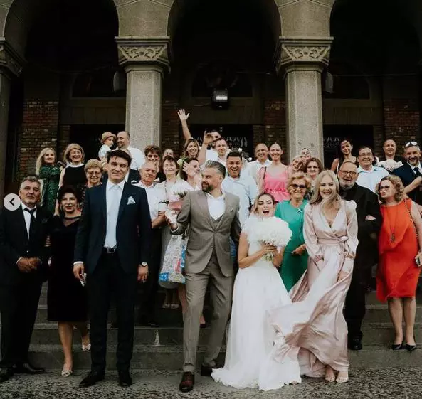 De-ce-au-lipsit-Dani-Oțil-și-Gabriela-Prisăcariu-de-la-nunta-nașilor-lor-Roxana-Ionescu-și-Tinu-Vidaicu-2