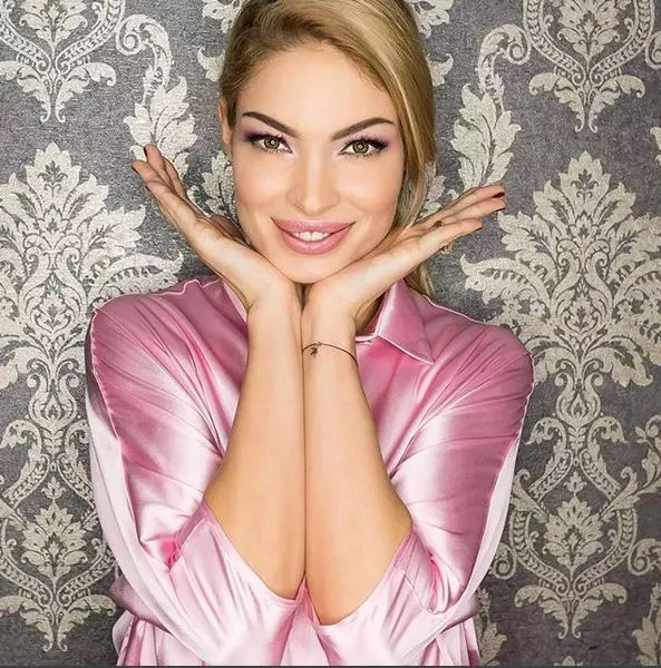 Valentina Pelinel gemene