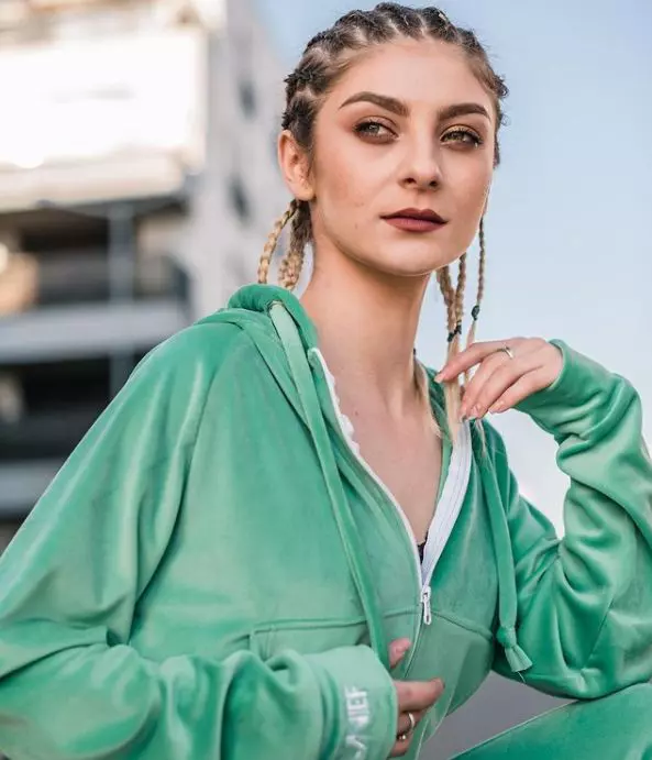 Cine este Elena Matei de la Chefi la cuțite