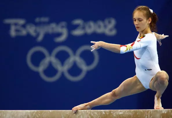 Și gimnasta Andreea Acatrinei tot la limba română a dat chix... Nota 2,30!