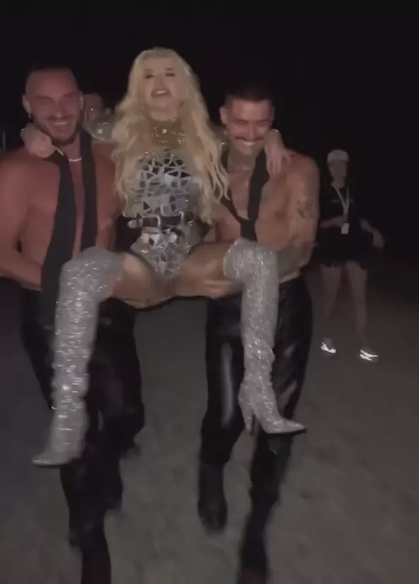 Loredana Groza videoclip viral Facebook