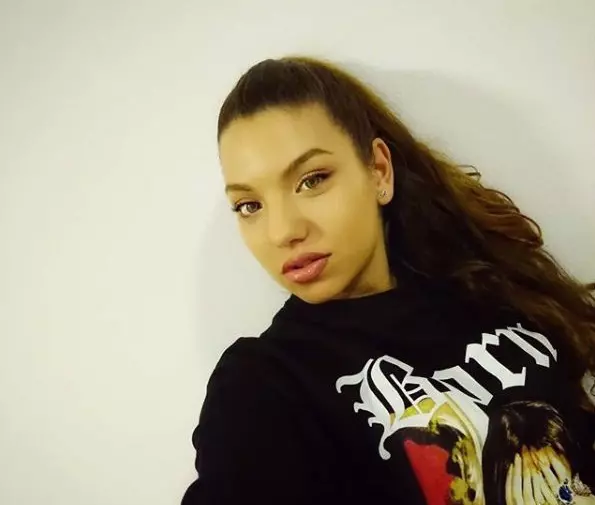 Catalina-Seicaru-2-1