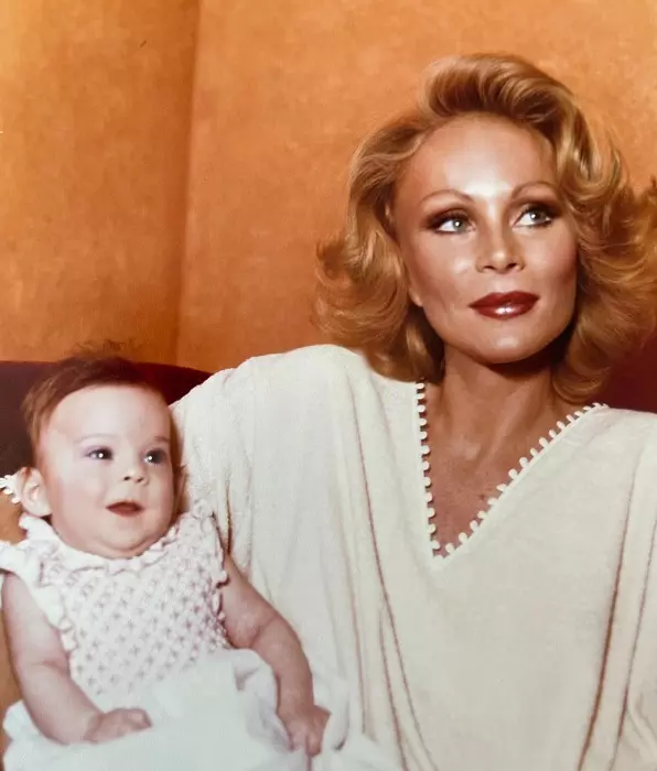 Jocelyn Wildenstein 3565