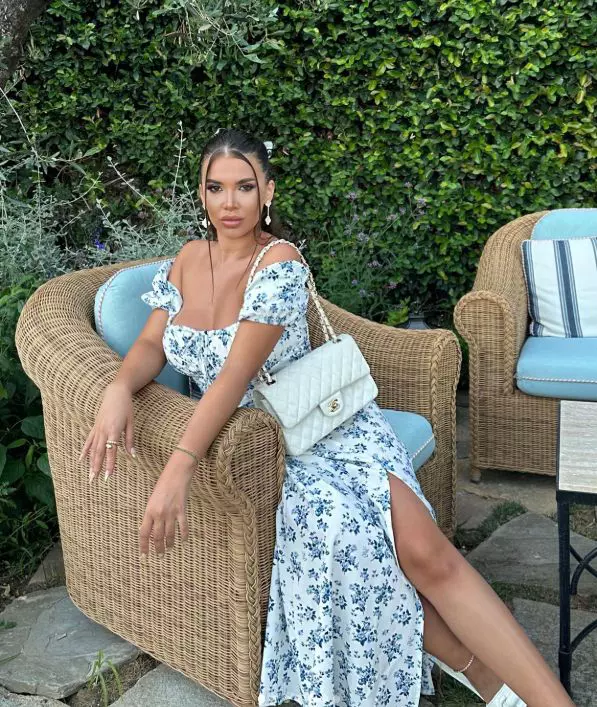 andra volos 27