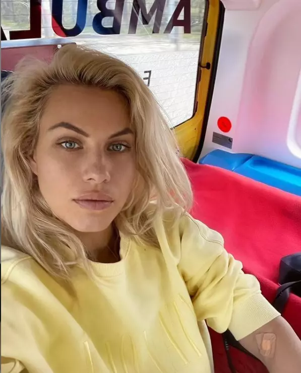 Amna