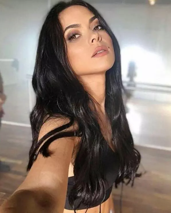 inna-super-sexy-pe-instagram-aproape-100-000-de-like-uri-pentru-o-fotografie-in-costum-de-baie_2_size20