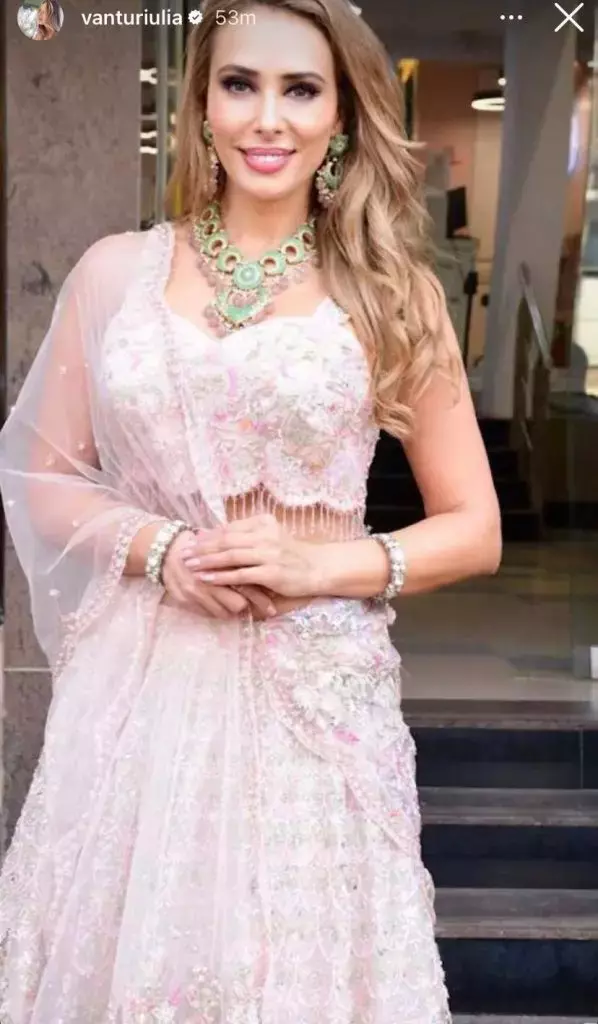 iulia-vantur-5
