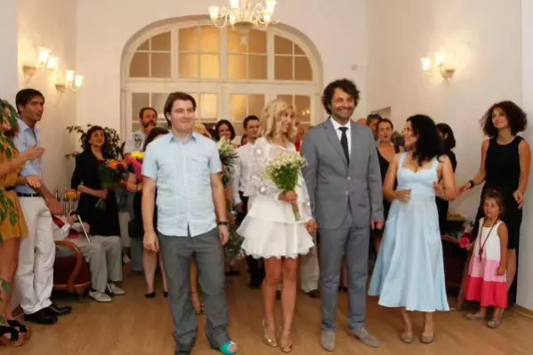 DANA ROGOZ ȘI RADU DRAGOMIR AU SĂRBĂTORIT 12 ANI DE LA CUNUNIA CIVILĂ (6)