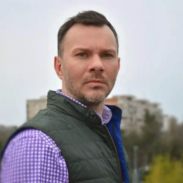 Alin, matematician, Supravietuitorul