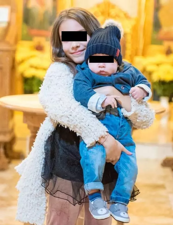 andra-gogan-omagiu-7