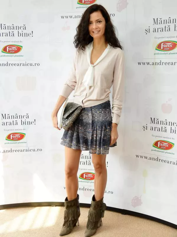 0_vedete_romania_Corina_Barladeanu.jpg