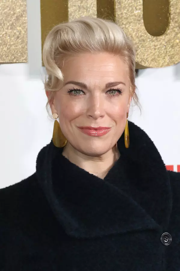 Sex Education Season 2 World Premiere 2052