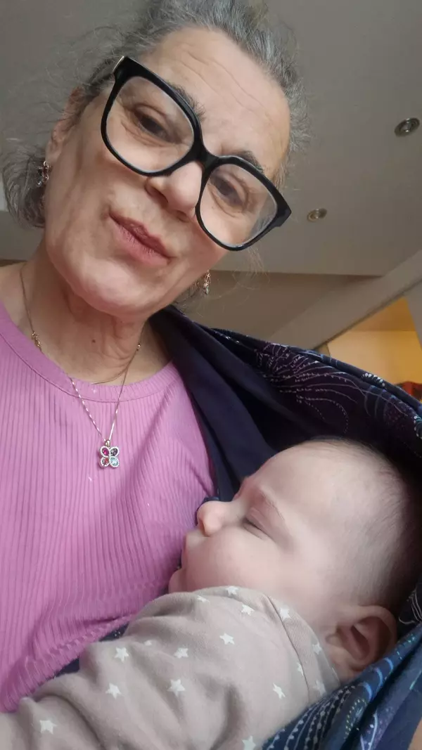 1. Maia Morgenstern și nepotul ei